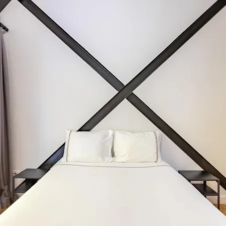 Warm Rustic Charming 2bd Galata Wpatio Gem! #320 Provincia di Istanbul