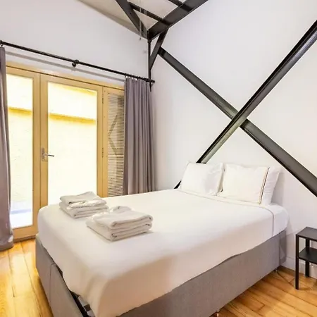 Warm Rustic Charming 2bd Galata Wpatio Gem! #320