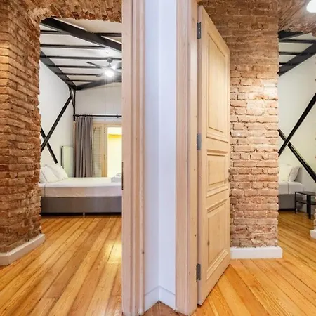 Warm Rustic Charming 2bd Galata Wpatio Gem! #320 Apartment