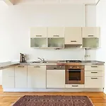 Апартаменты Warm Rustic Charming 2bd Galata Wpatio Gem! #320 *