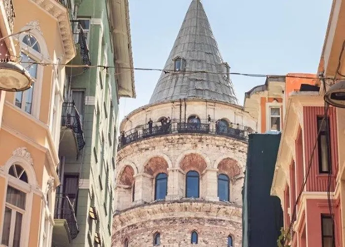 דירה Warm Rustic Charming 2bd Galata Wpatio Gem! #320 *